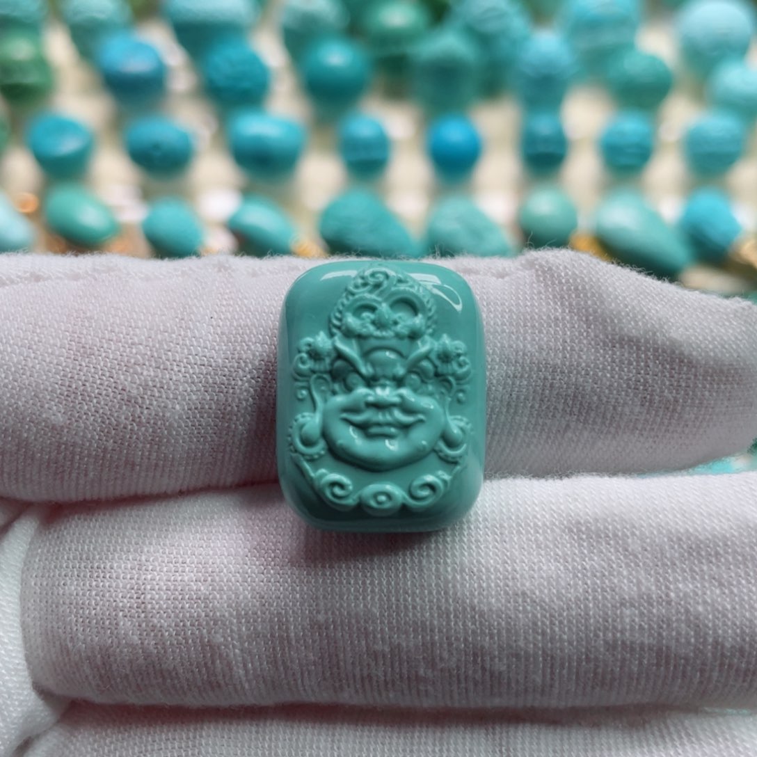 绿松石珠宝奇石未镶嵌