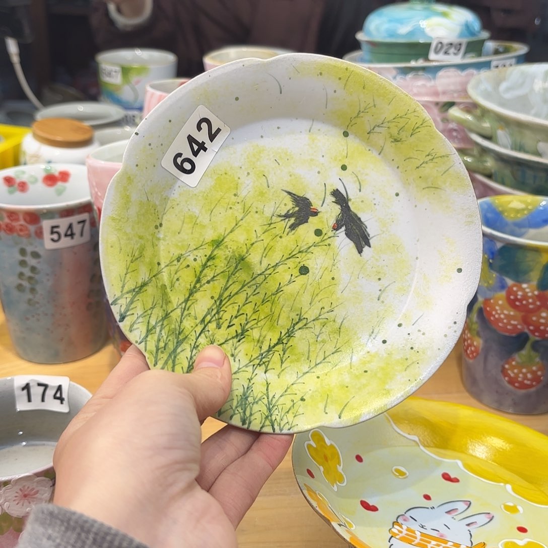 瓷片兔兔好可爱呀