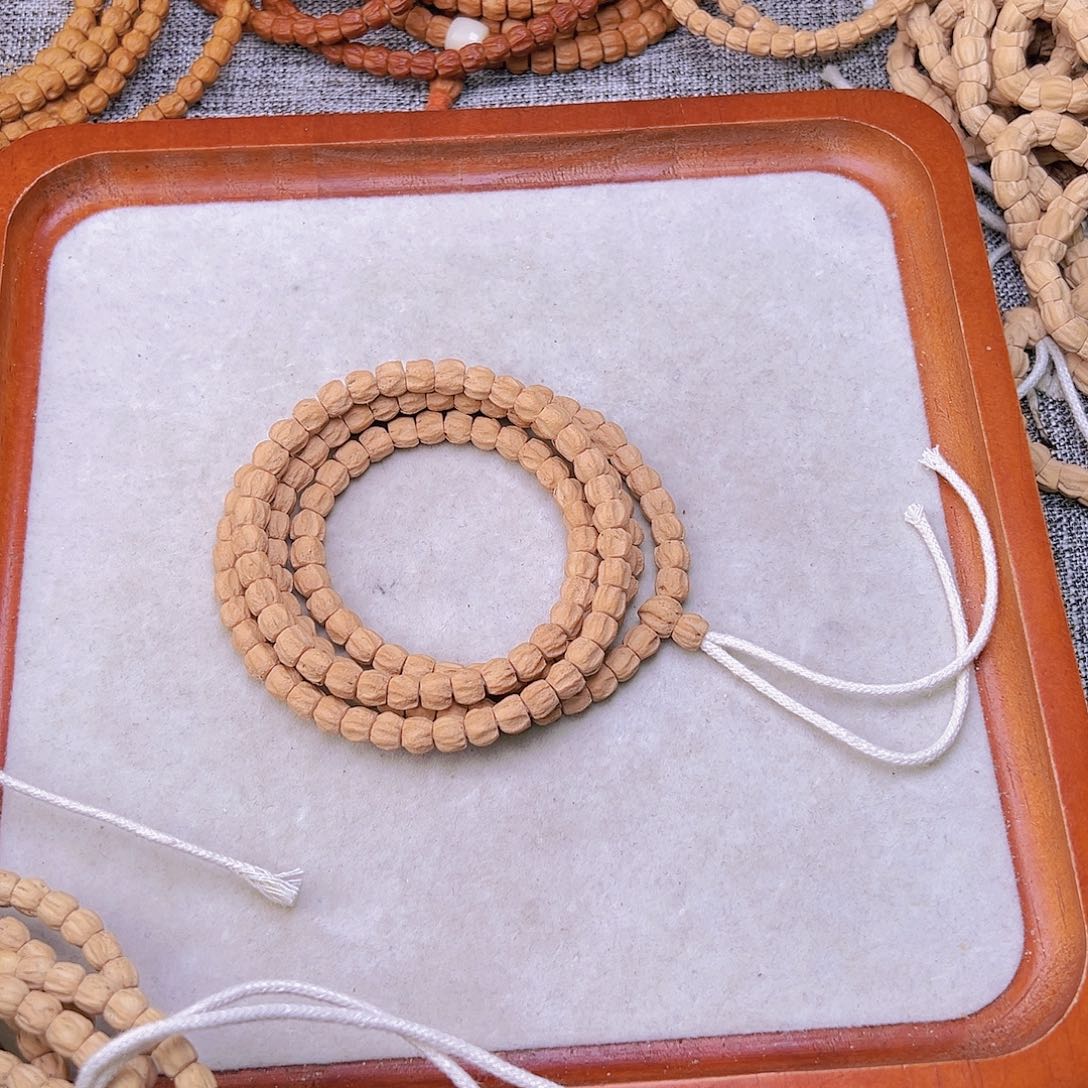 【闪购商品】柏香籽/百香籽手串w****j热振红皮多棱