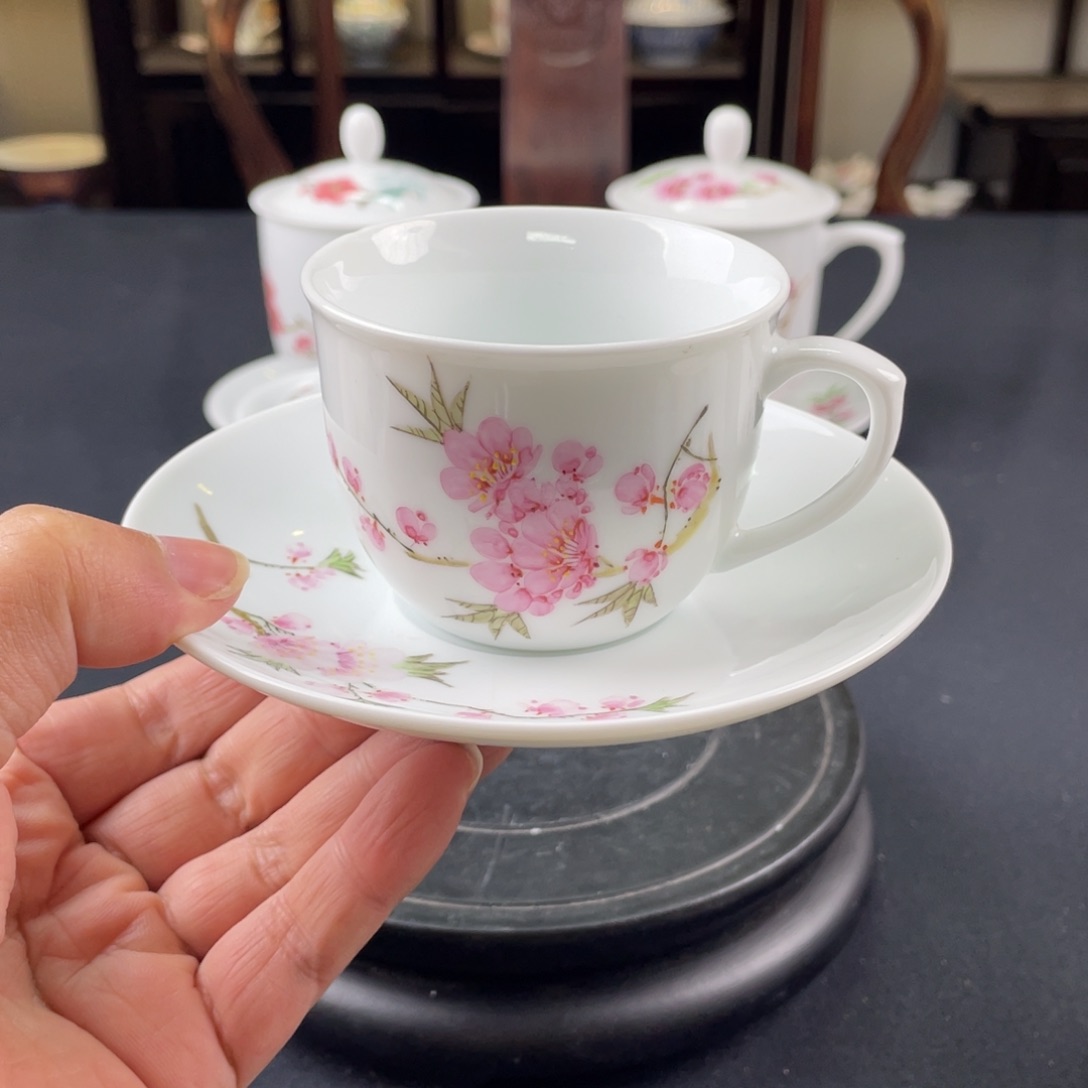 瓷片轻工业陶瓷研究所
