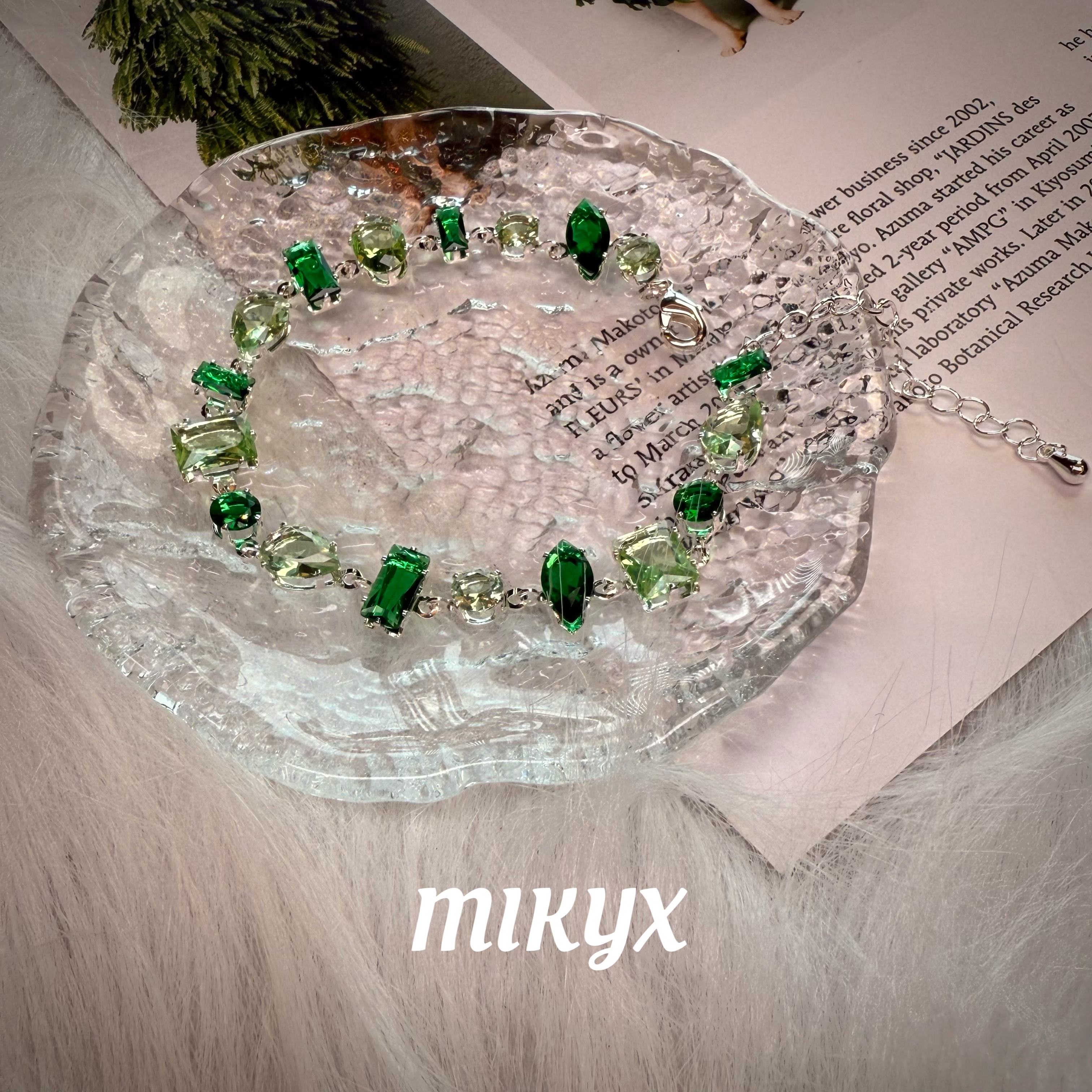 mikyx 铜合金合成锆石手链 绿色镶嵌手链A111