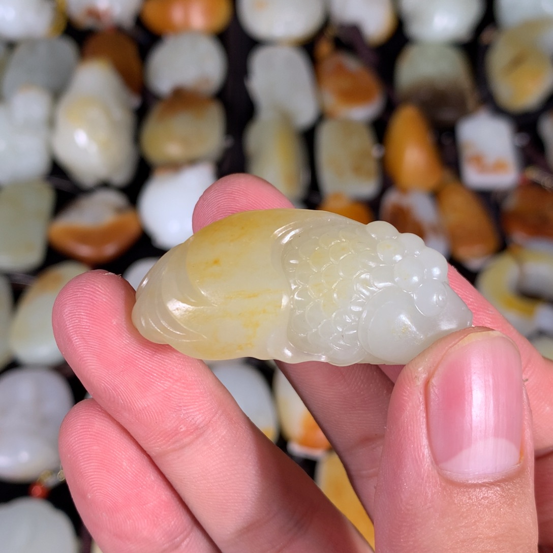 和田玉和田玉未镶嵌