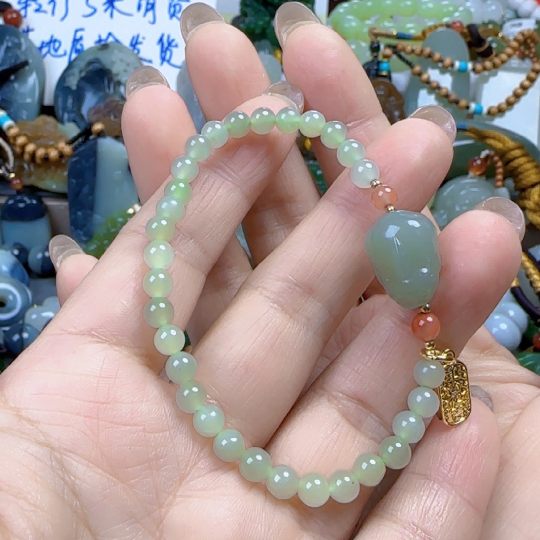 和田玉未镶嵌手链