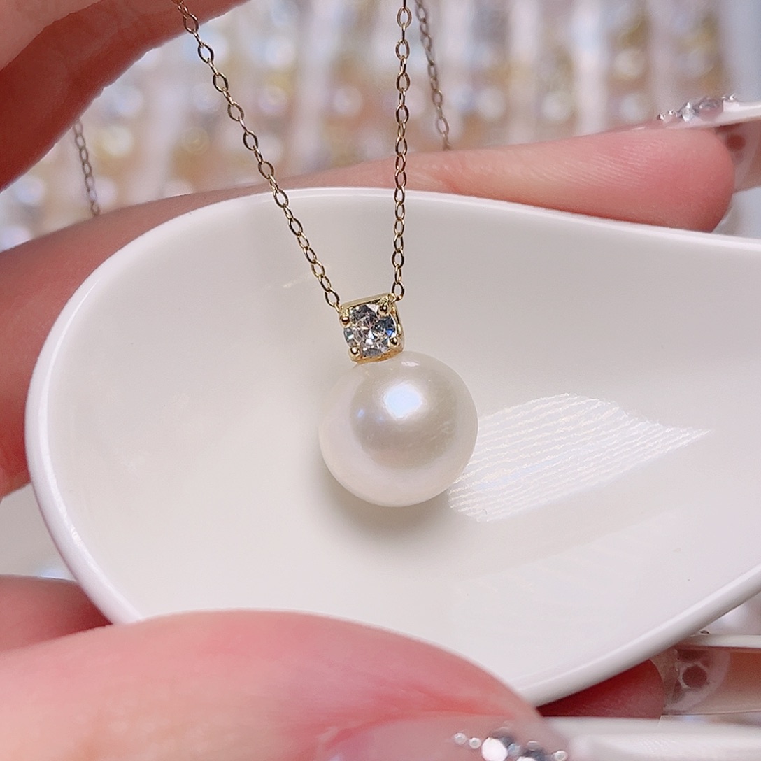 淡水珍珠吊坠(赠链)未镶嵌