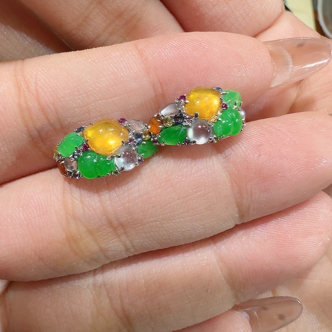 【闪购商品】18K金镶嵌翡翠耳饰萌*