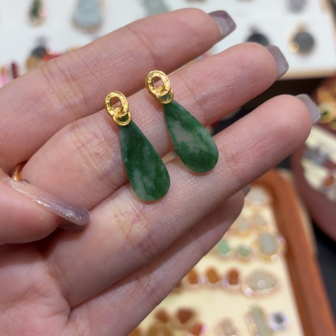 翡翠银S925镶嵌颈饰耳钉