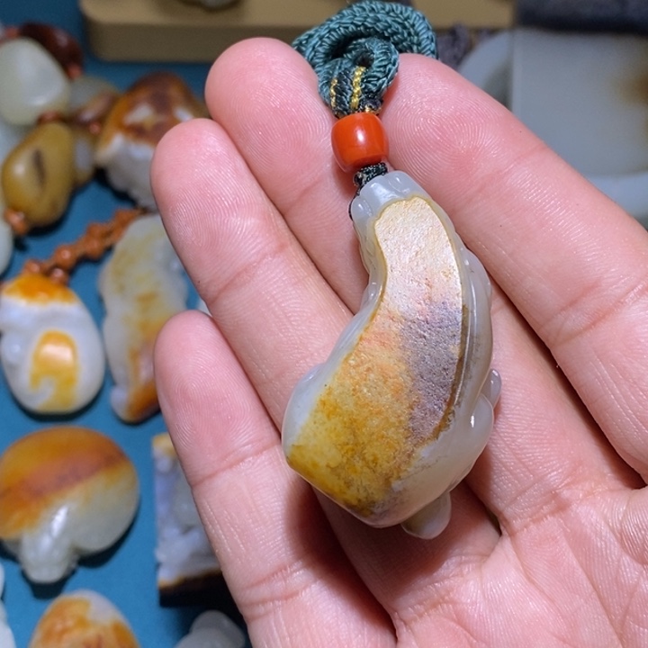 和田玉挂件未镶嵌