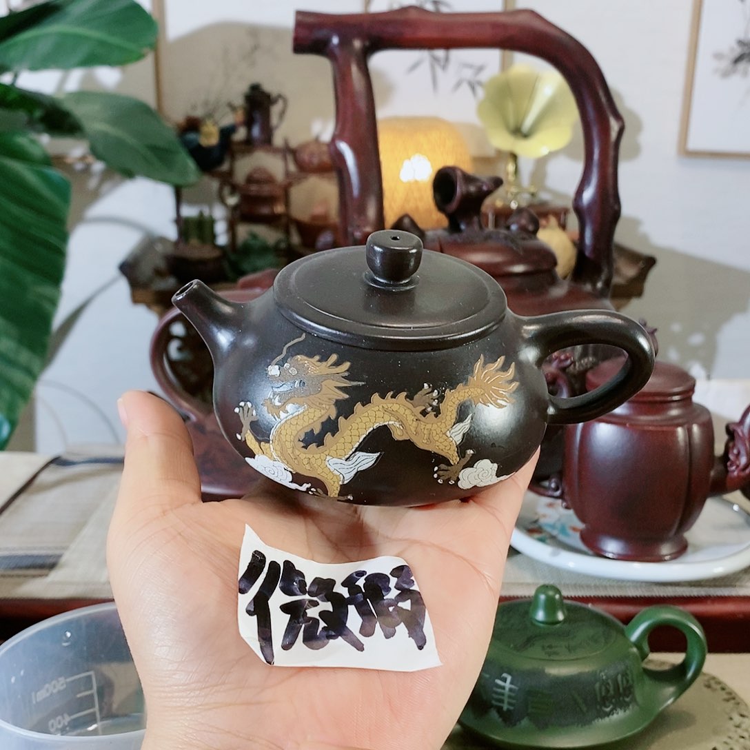 紫砂茶壶宜兴紫砂壶甩出吃货