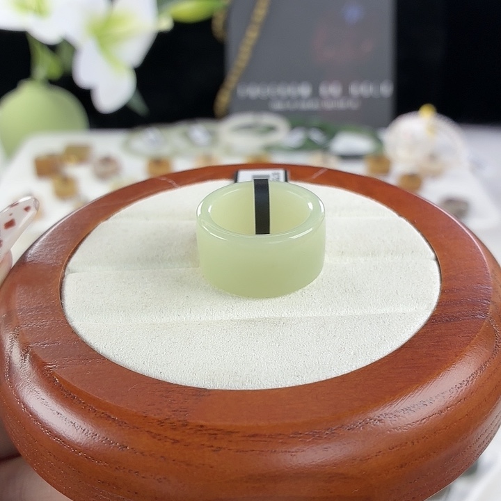 和田玉（糖玉）未镶嵌戒指i149奶绿圆切18.2不退换