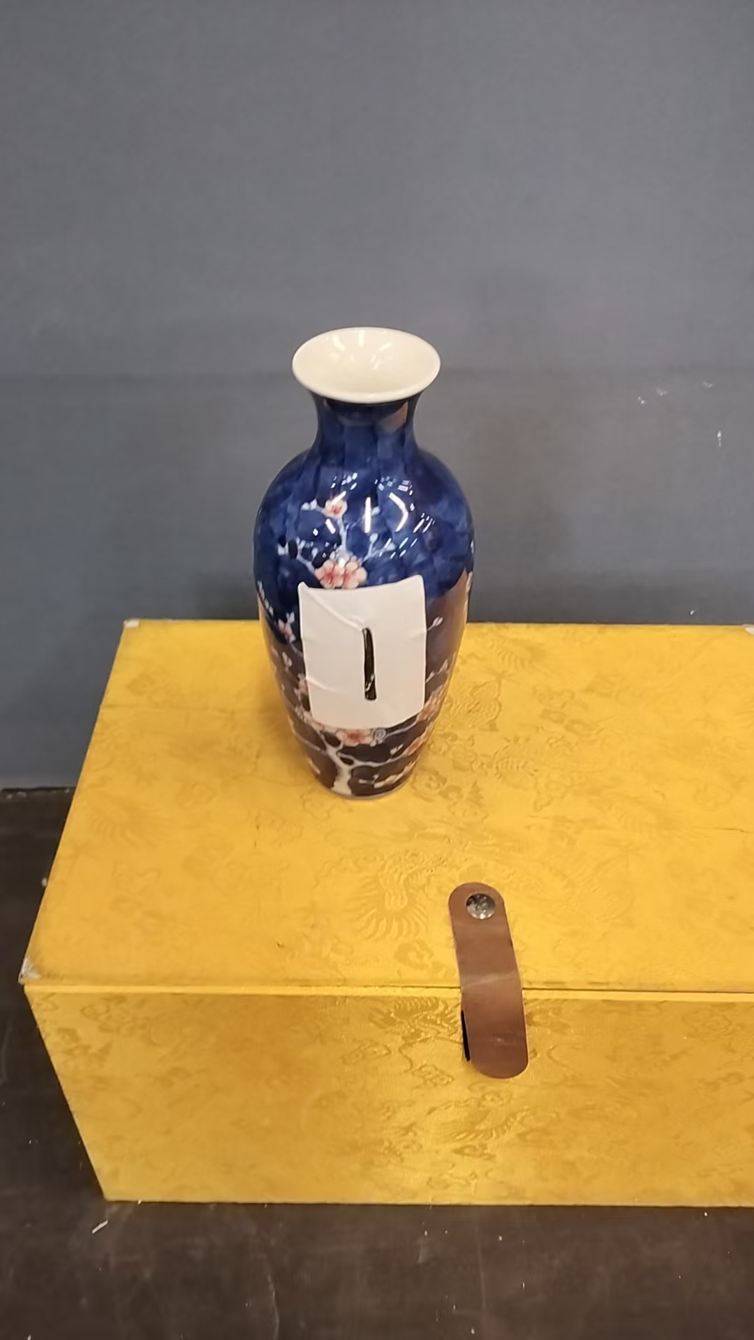 （代拍链接）高端瓷器赏瓶99