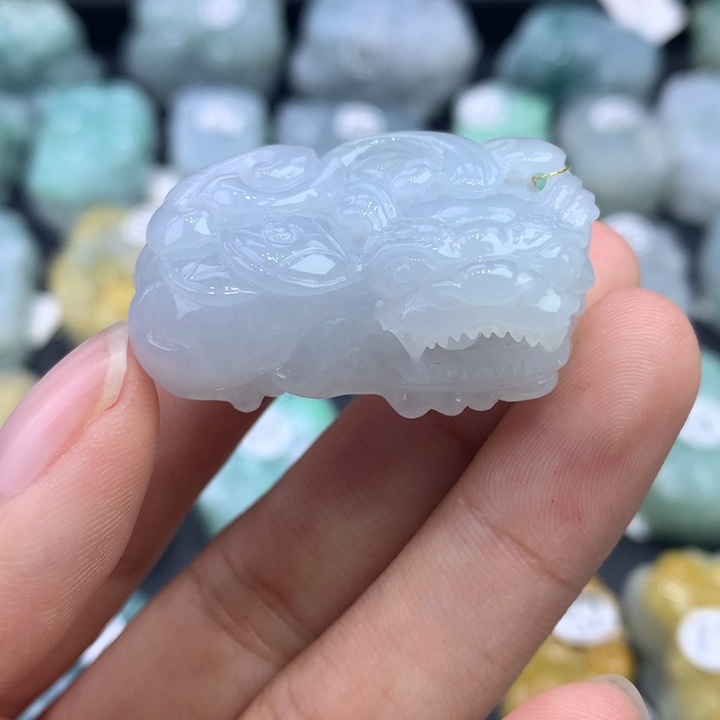 翡翠颈饰未镶嵌天然缅甸翡翠