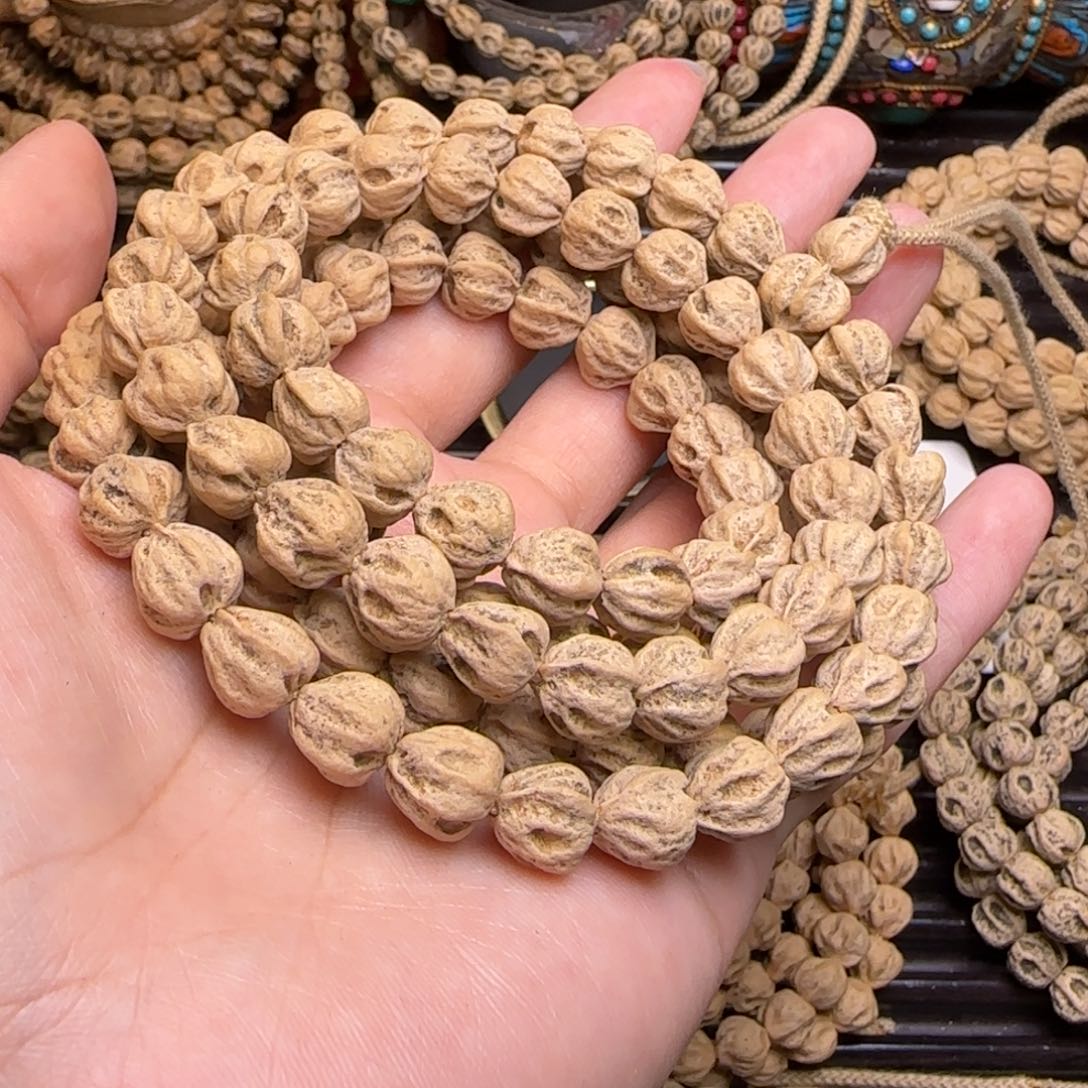 柏香籽/百香籽吊坠浪*