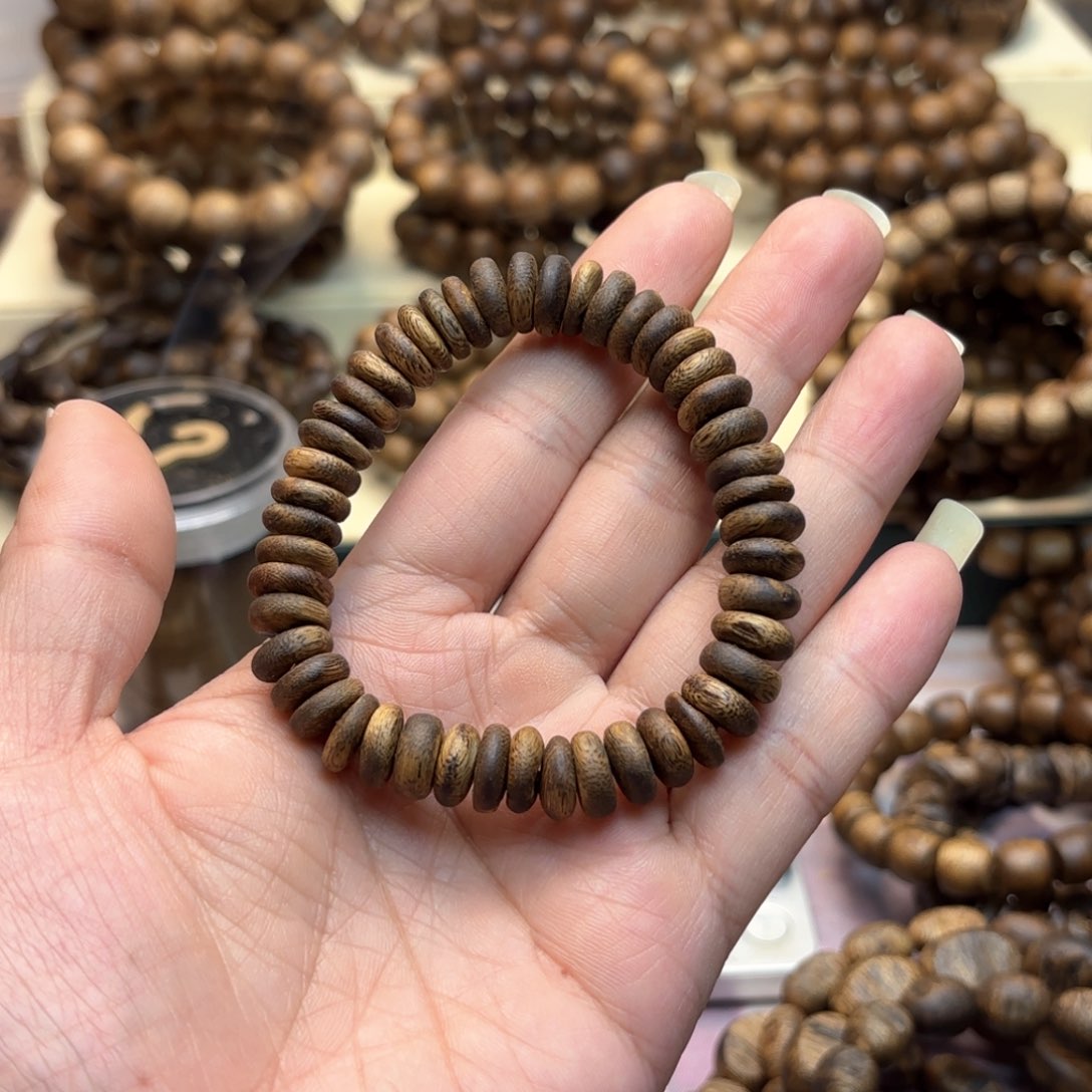 沉香手串卡1.0单圈算盘珠8克多样性发一