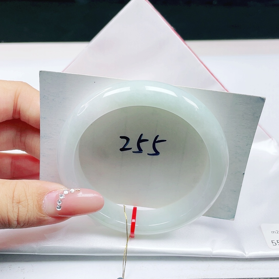 翡翠未镶嵌手镯 正圈55+