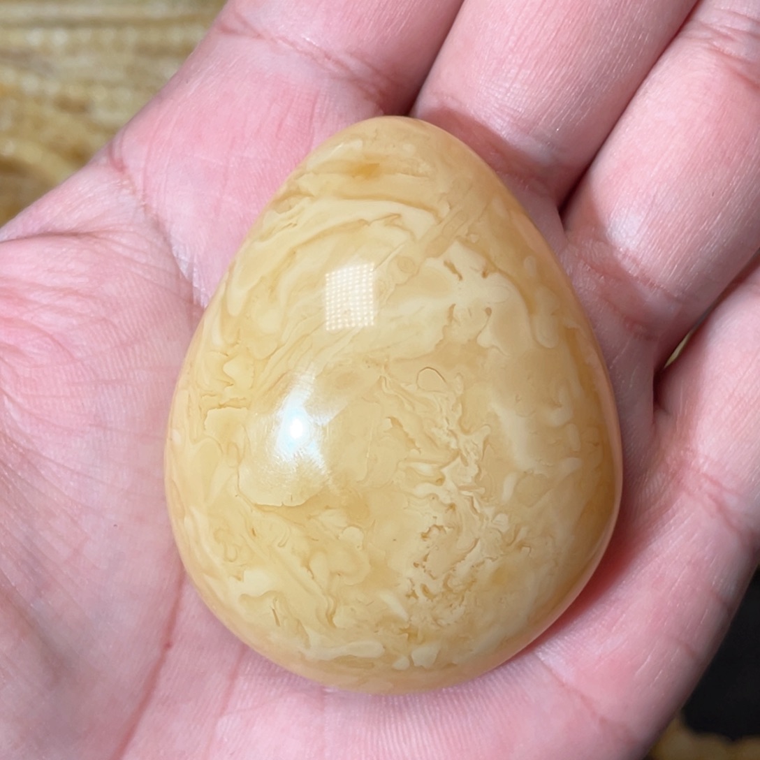 蜜蜡裸石未镶嵌蜜蜡吊坠27.8g