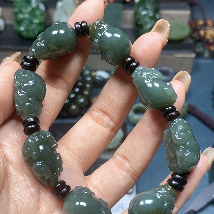 和田玉手串未镶嵌