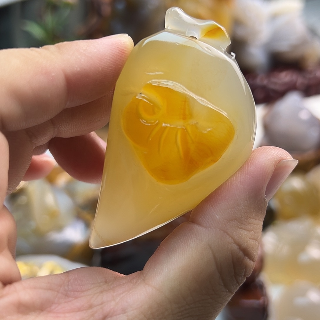 玛瑙/玉髓未镶嵌吊坠(不含链)