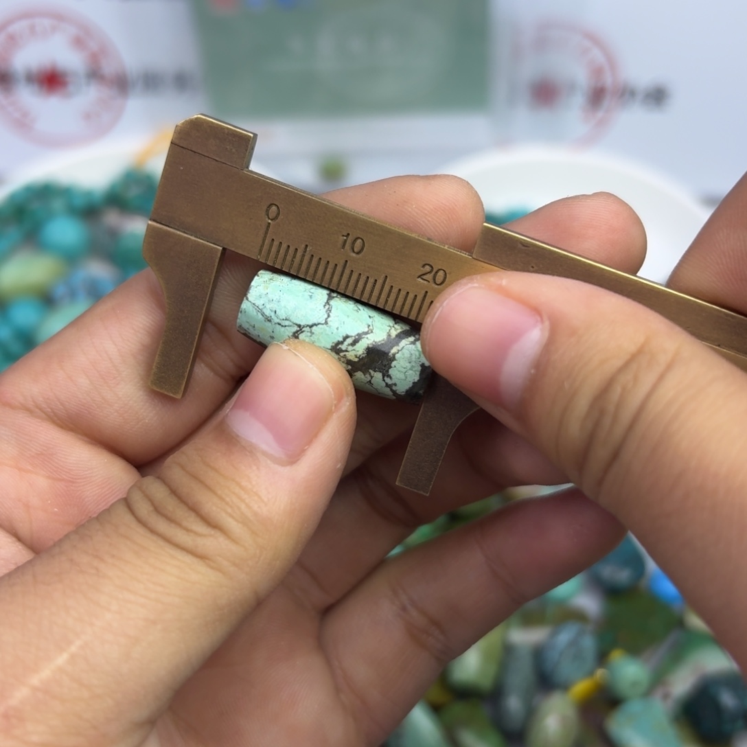 南红玛瑙未镶嵌绿松石