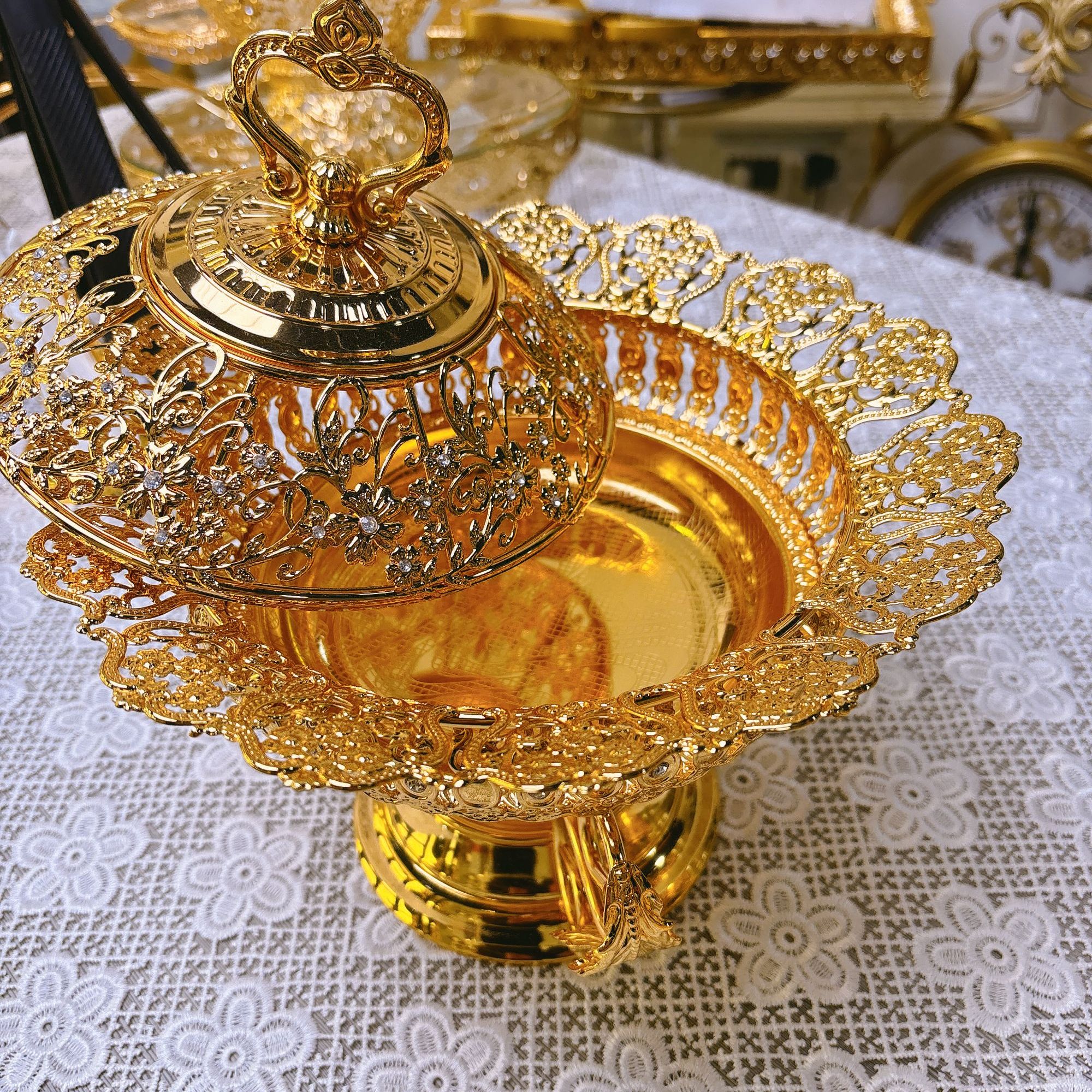 新疆包邮干果盘金色