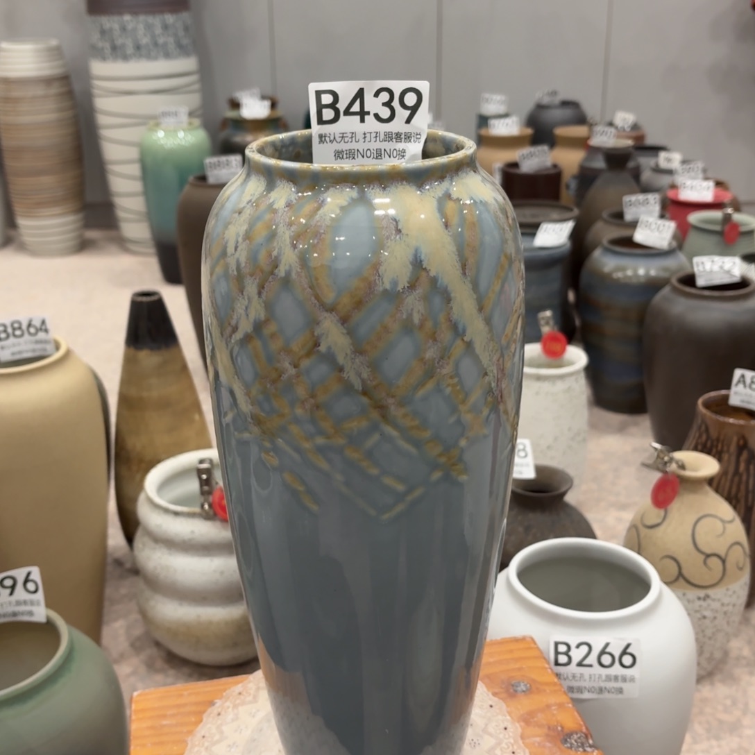 摆件439 景德镇陶瓷花瓶高34口9