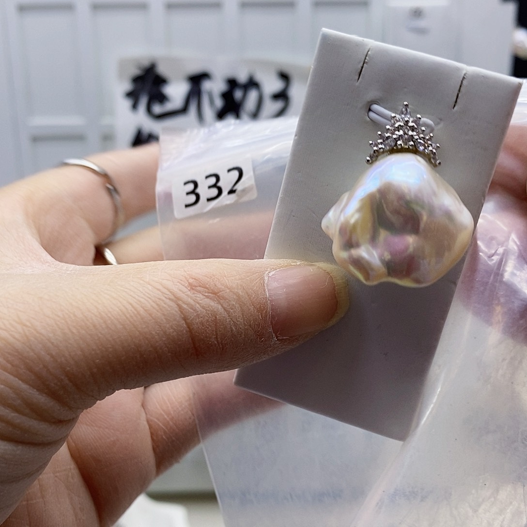 颈饰合金淡水珍珠