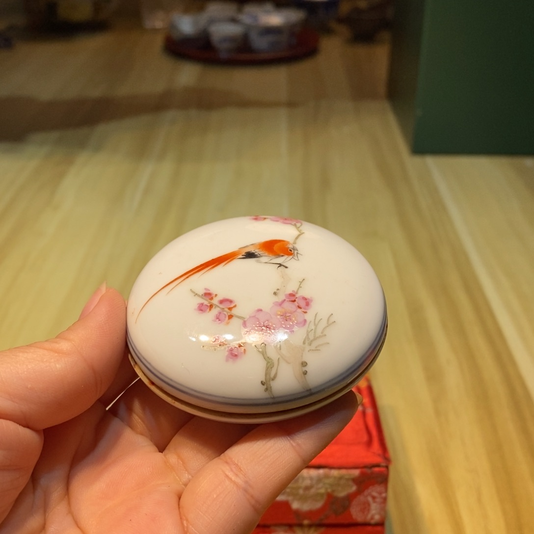 薇*?易雅集工艺品有限公司