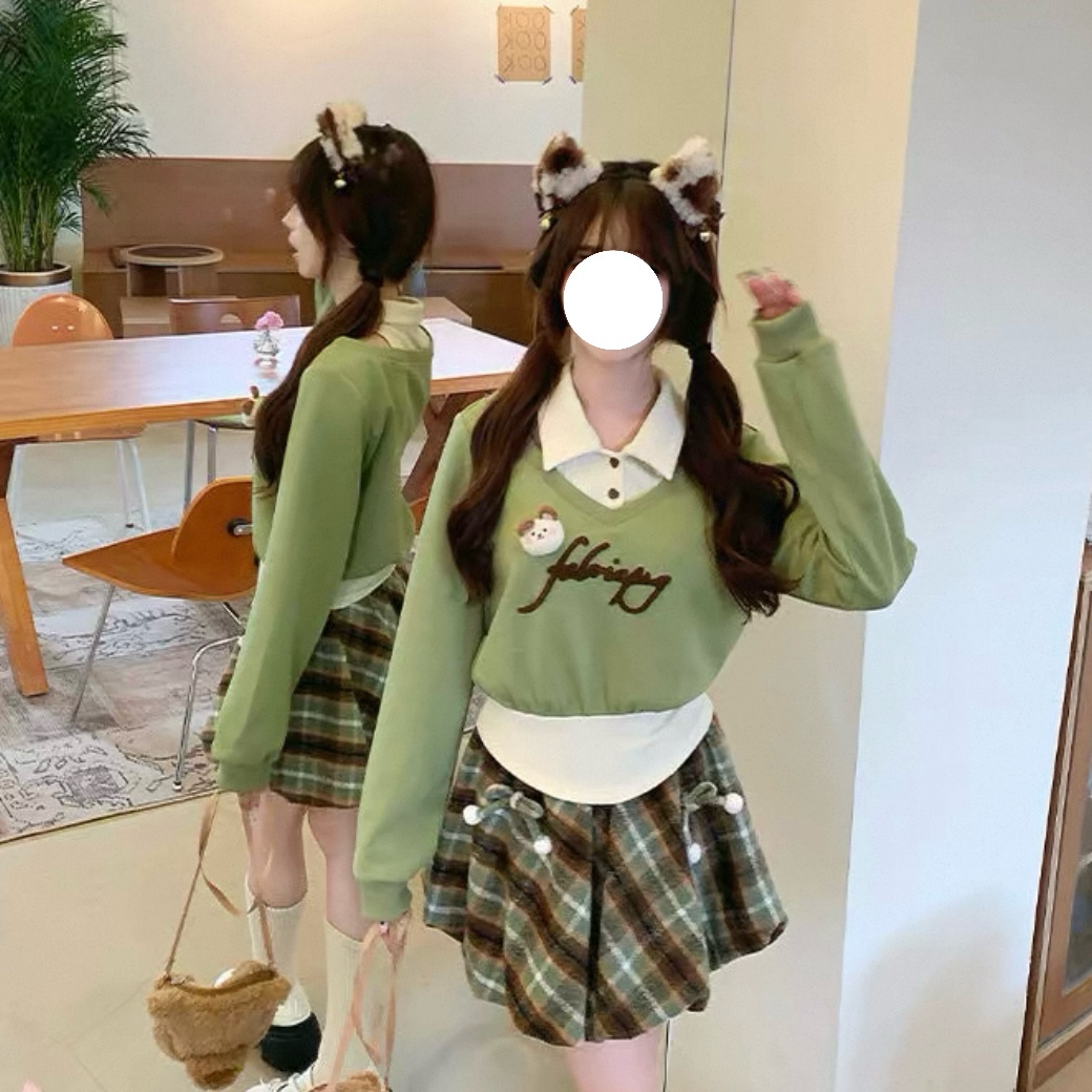 【运补6-8】【抹茶可颂】抹茶绿色假两件针织上衣女秋冬宽松露肩套装