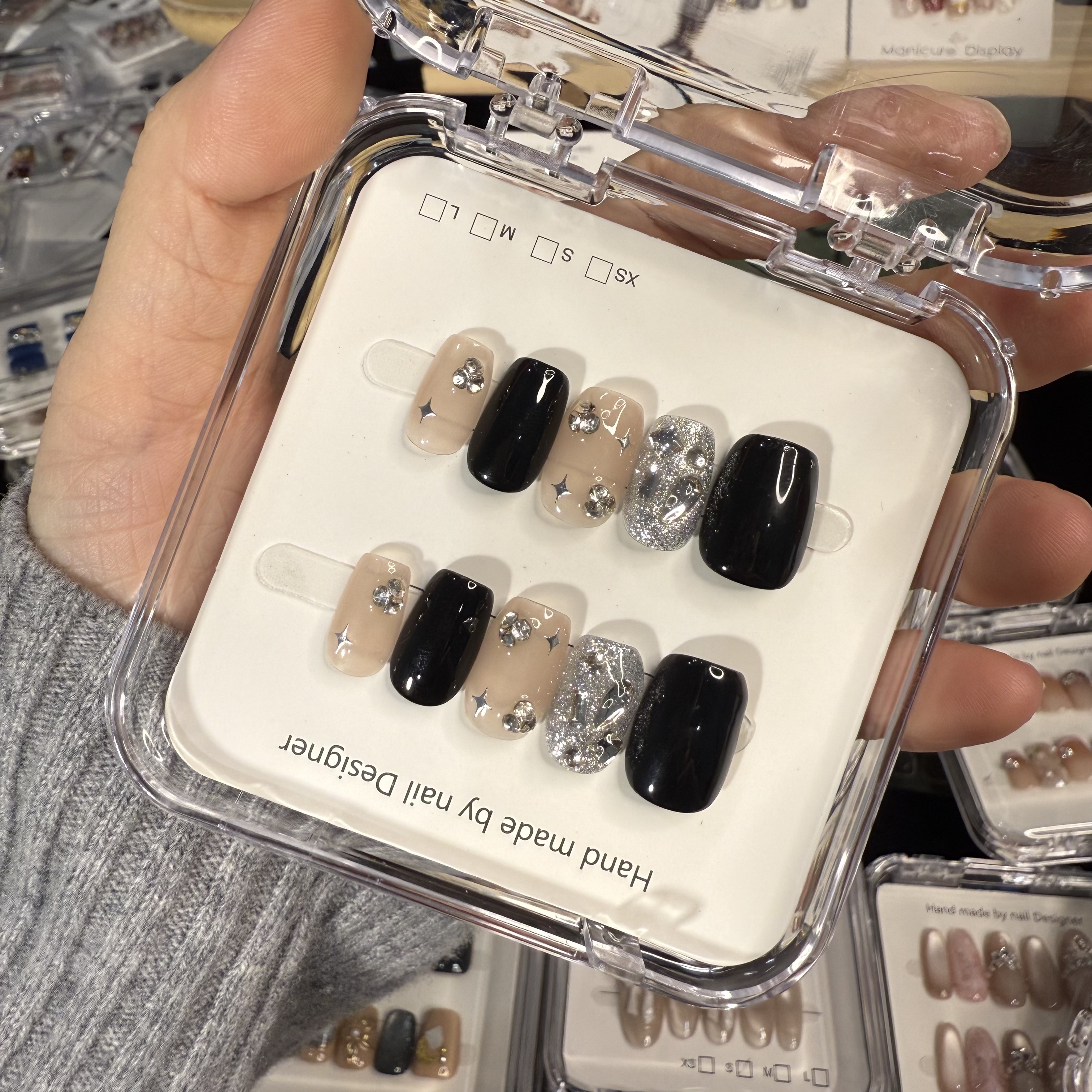 30【黑金碎梦】黑色星芒爆闪显手白甜酷风格纯手工穿戴甲短款指甲