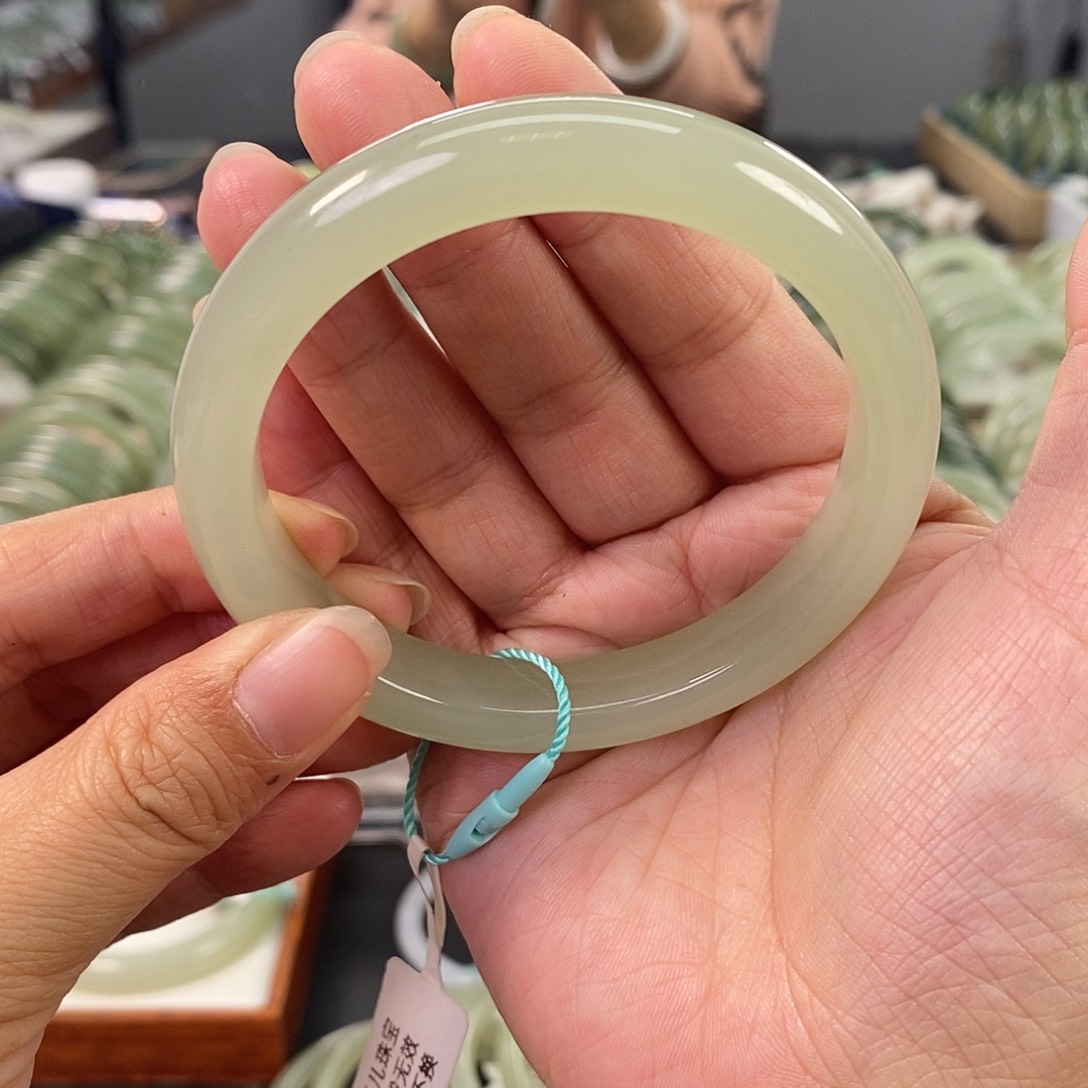 和田玉和田玉手镯60.61未镶嵌