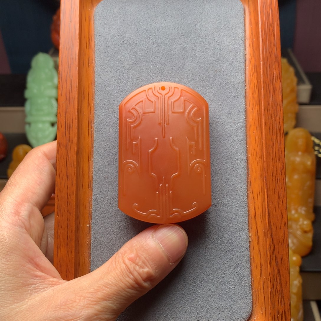 石英质玉配饰未镶嵌烟*客