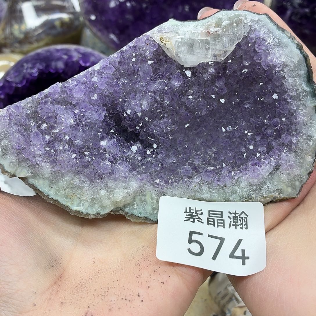 水晶大型摆件（非配饰）未镶嵌