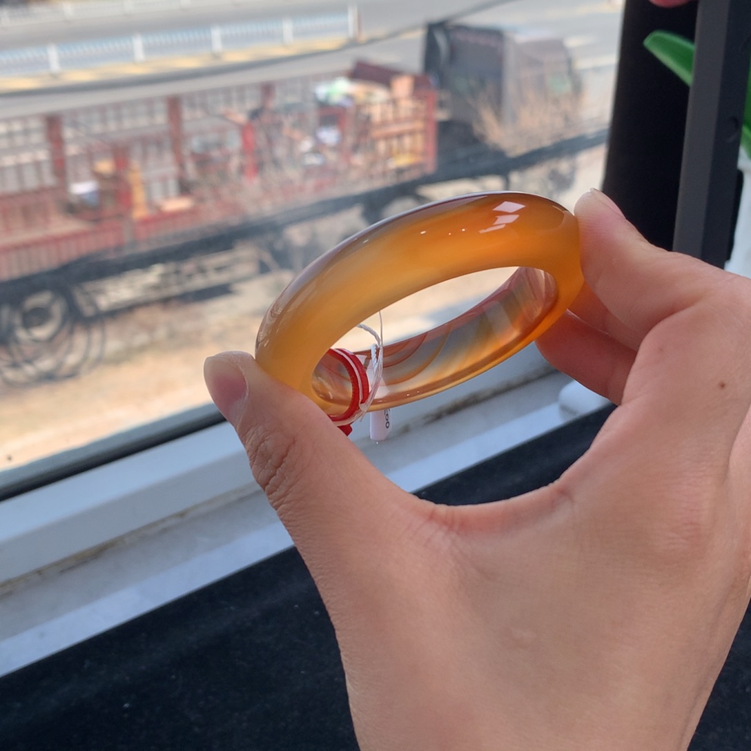 玛瑙/玉髓手镯未镶嵌