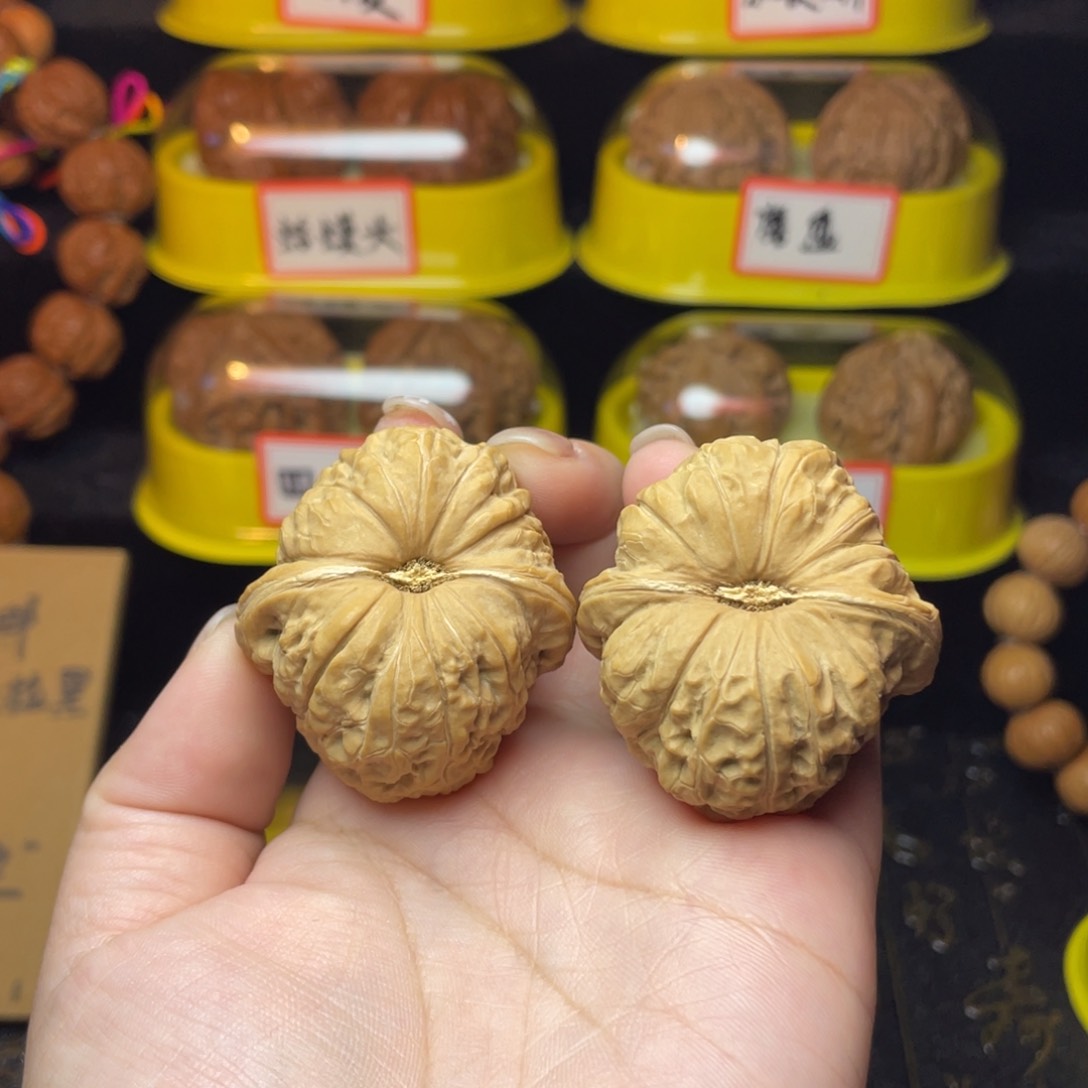 文玩核桃吊坠南瓜墩39尺