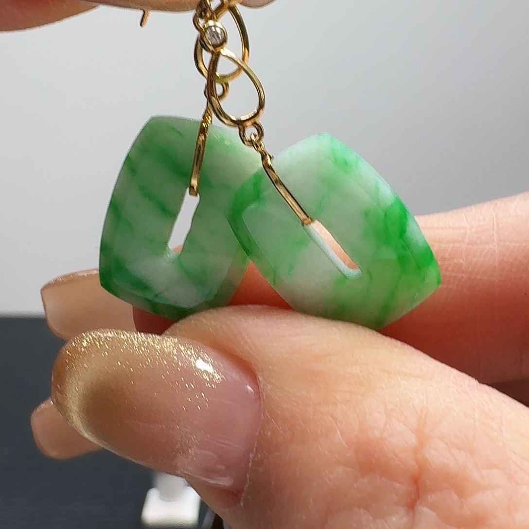 翡翠耳饰18K金镶嵌耳饰