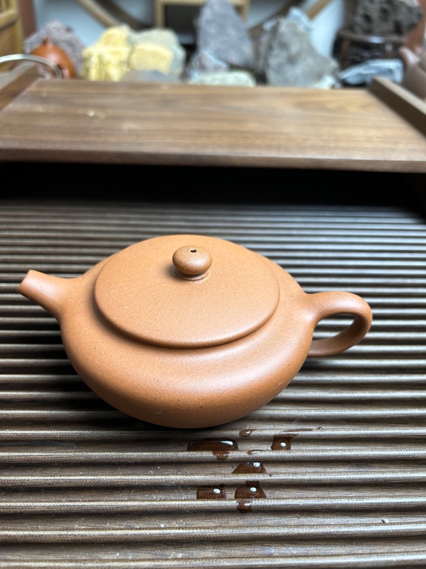 紫砂壶扁承190cc黄龙山红泥