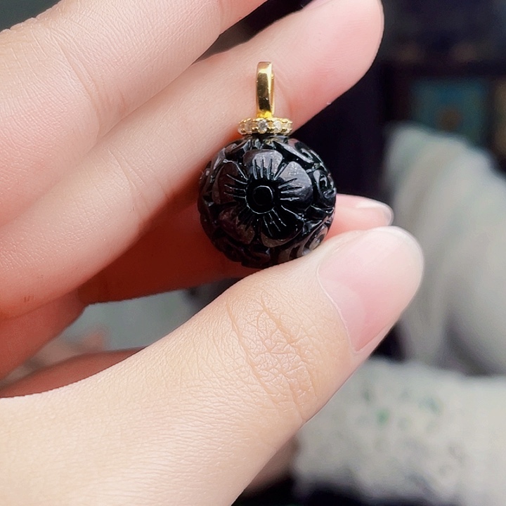 翡翠银S925镶嵌颈饰多样性