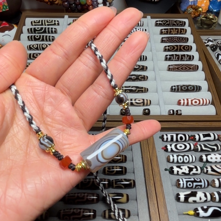 未镶嵌颈饰玛瑙/玉髓