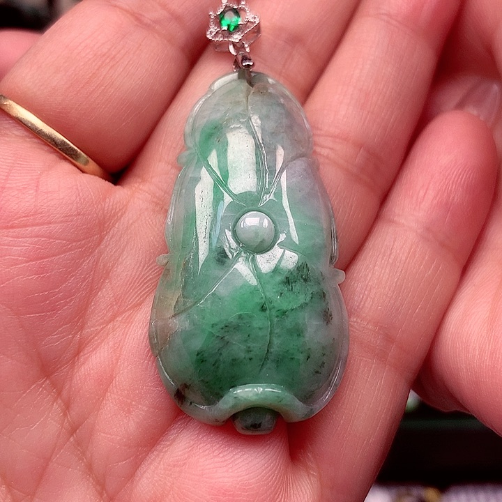 翡翠银S925镶嵌颈饰翡翠