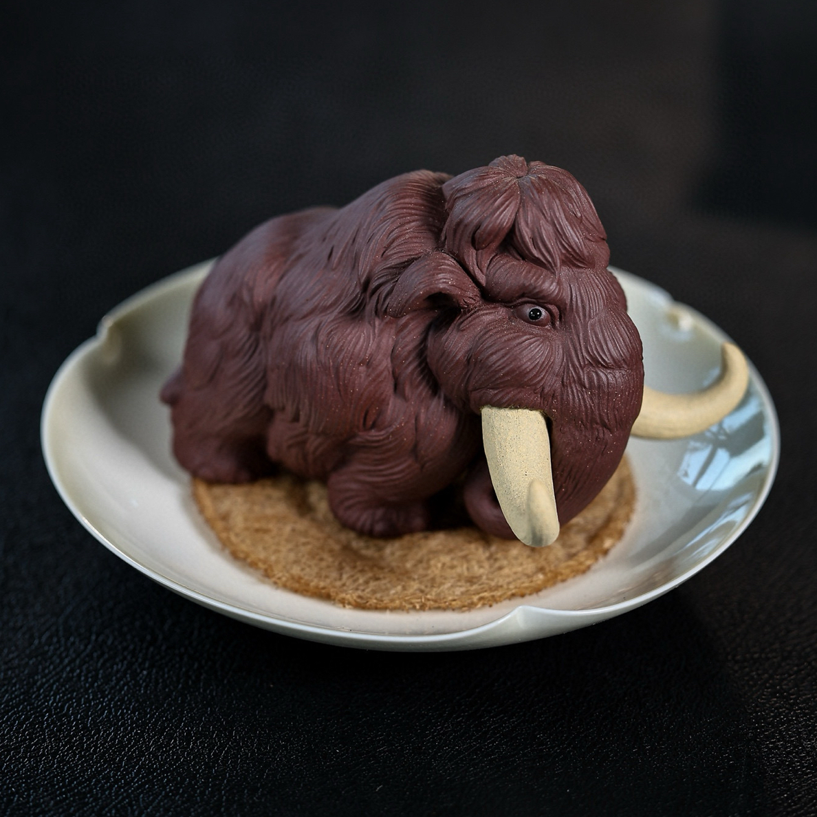 猛马象原矿紫泥玉金沙泥料长13宽8.5高8.5李健伟老师精工作品