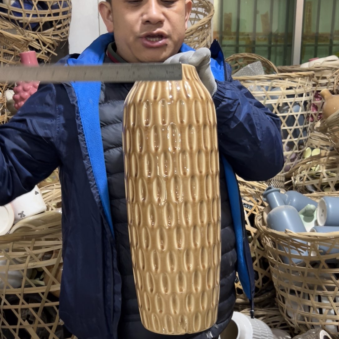 摆件67 号高中低温陶瓷工艺瓶（部分微瑕）