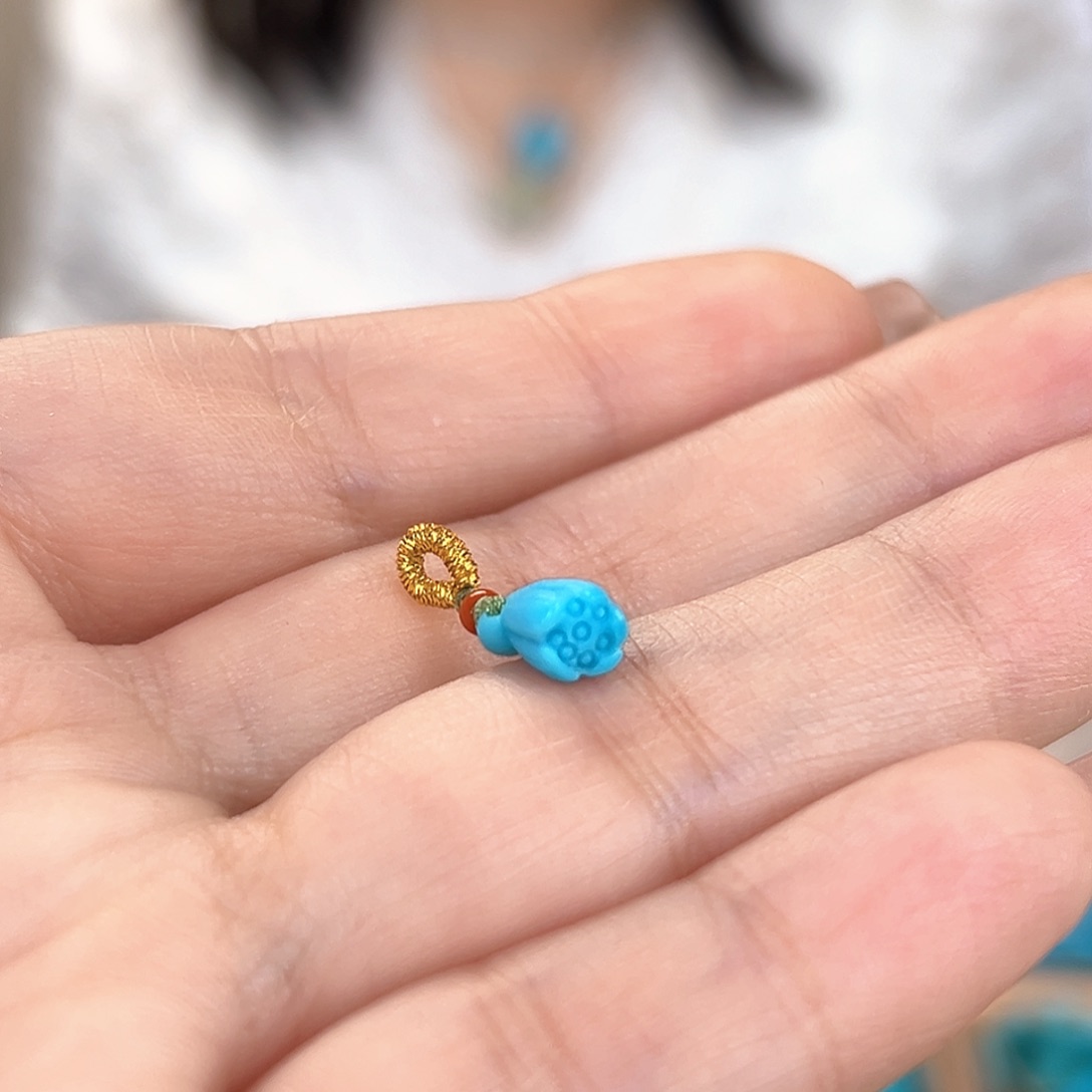 未镶嵌绿松石珠宝奇石