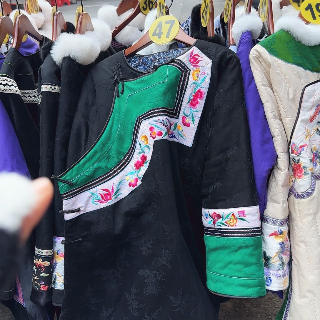 静***人湘西苗族刺绣加厚157 98斤