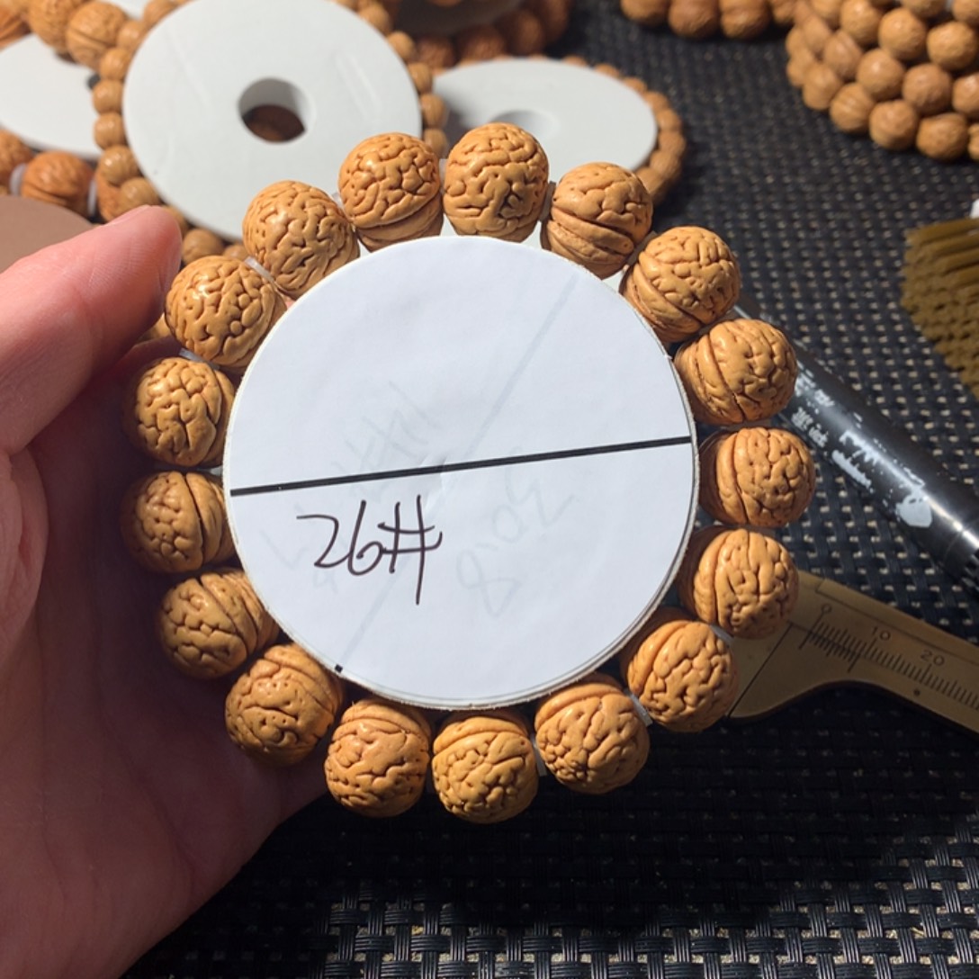 永****手串桃核26号链接，