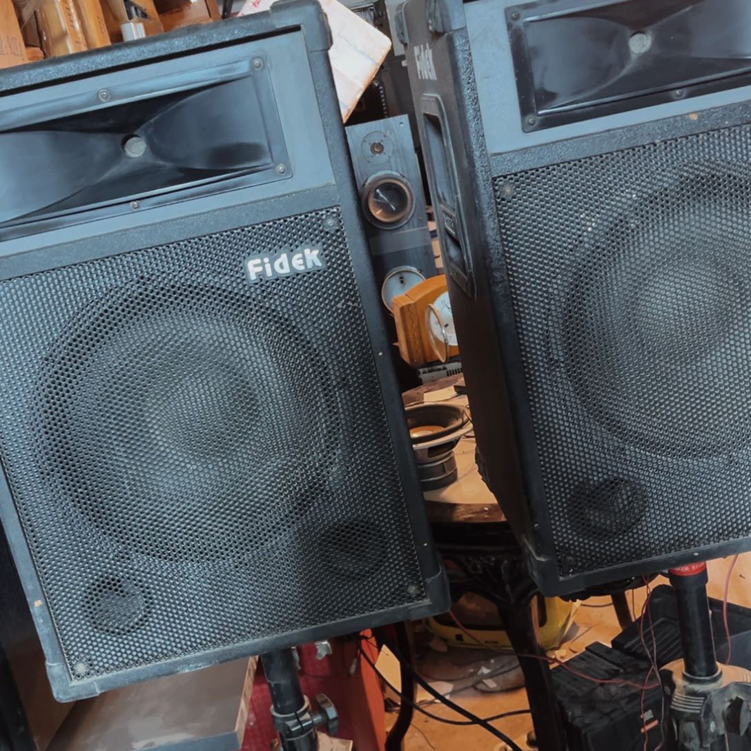 8新一对飞达12寸专业箱包邮