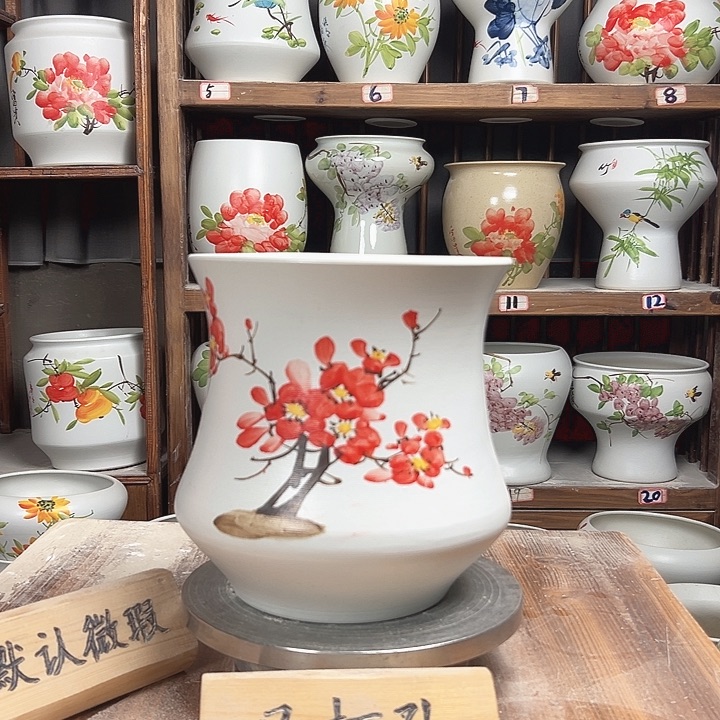 摆件小蛮腰红梅花新款陶瓷陶瓷