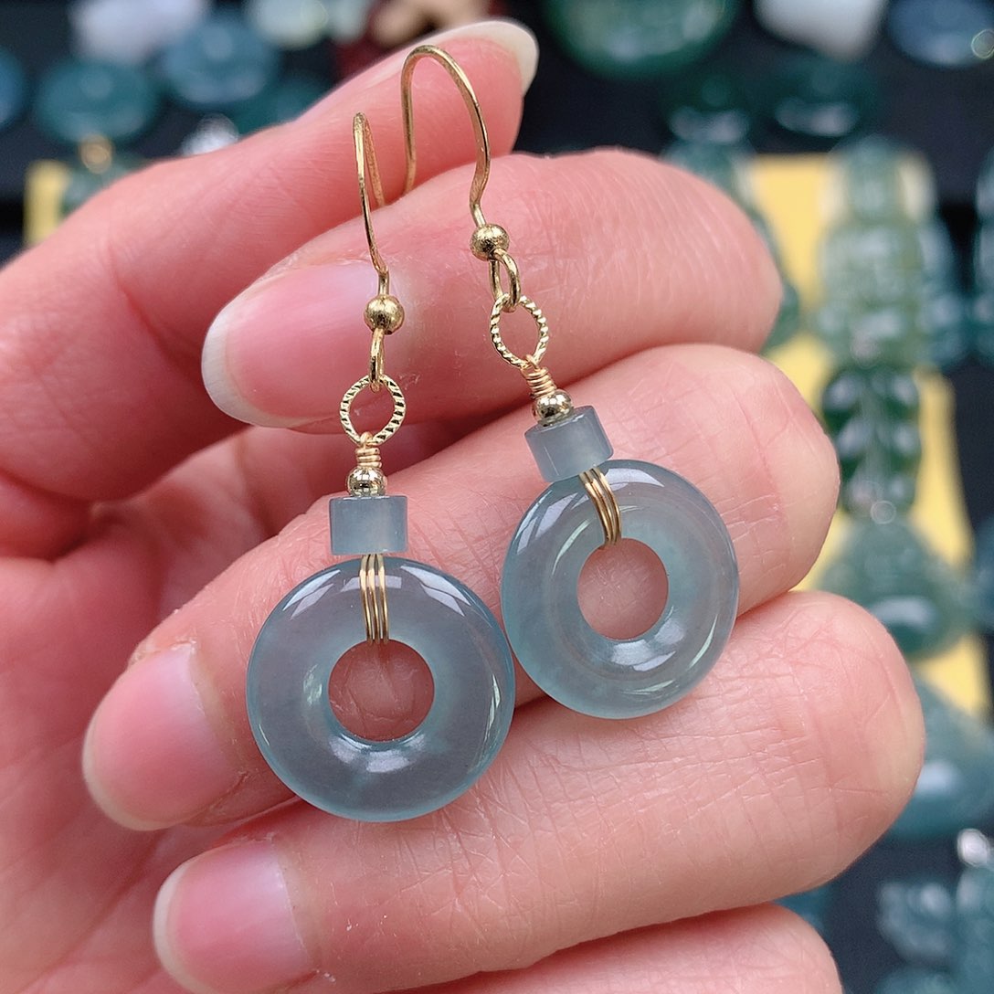 翡翠吊坠(不含链)未镶嵌吊坠