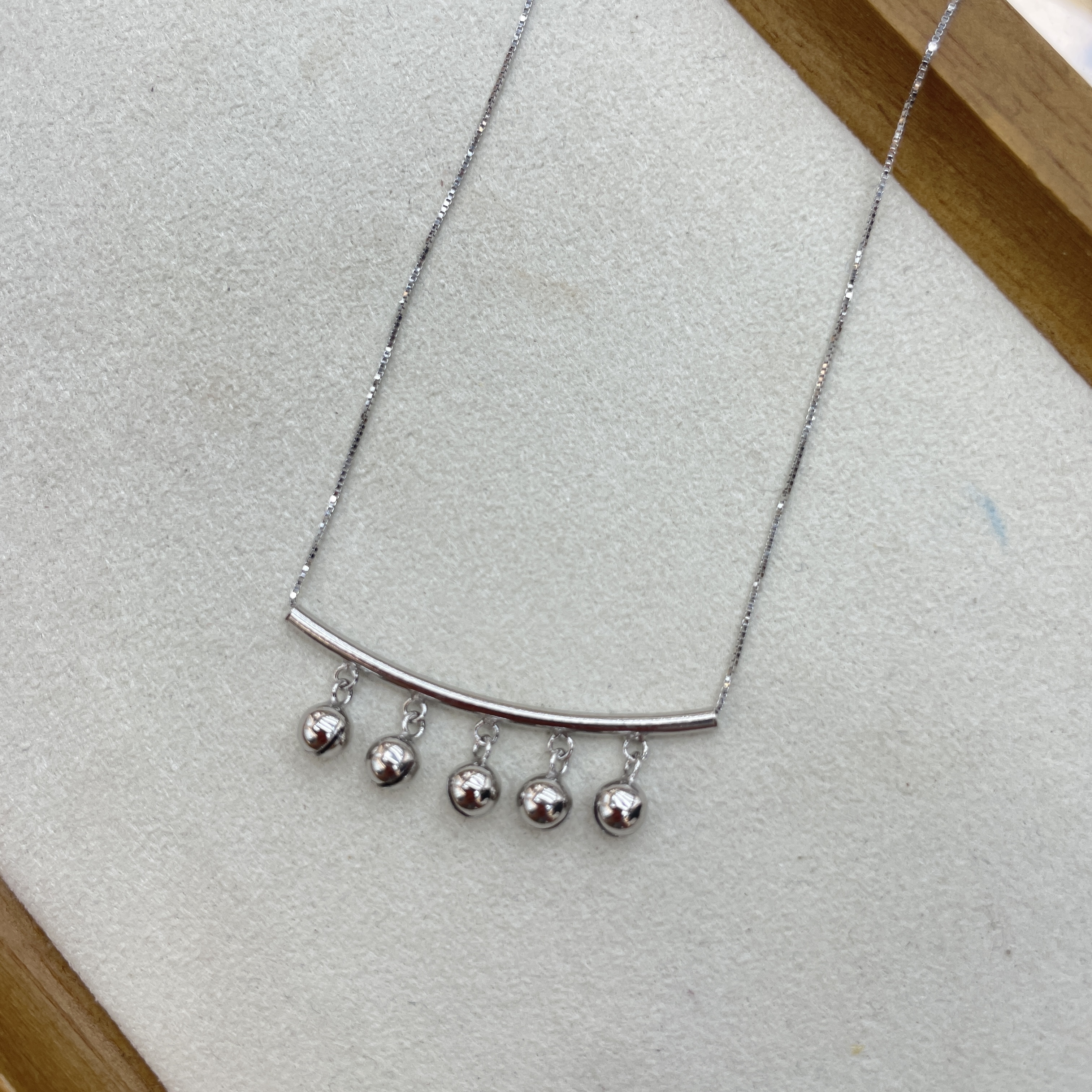 坠链均925银 S925银铃铛微笑项链