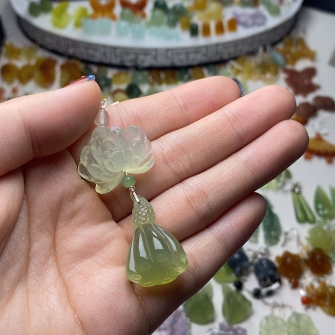 哥***子蛇纹石玉合金耳饰/颈饰