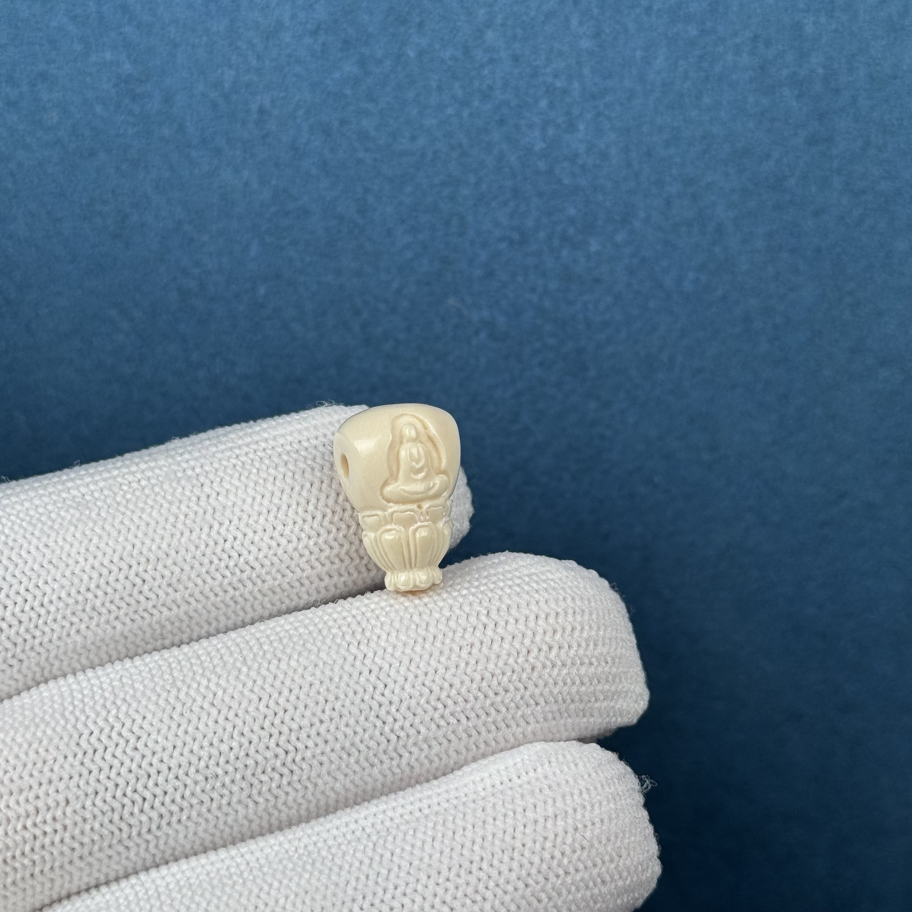 D82-08天然猛犸牙 无相佛三通约10×16.5mm支持复检假一罚四