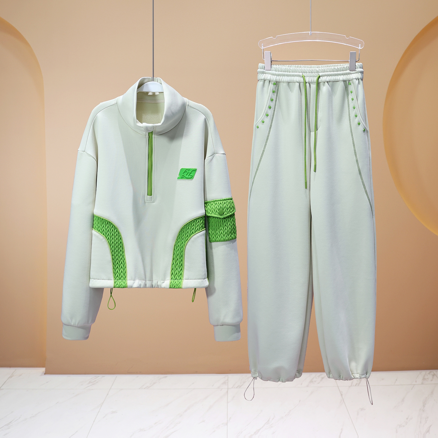 【LIANG哥女装】2025小众设计《柳绿更带朝烟》百合绿轻奢套装5928A